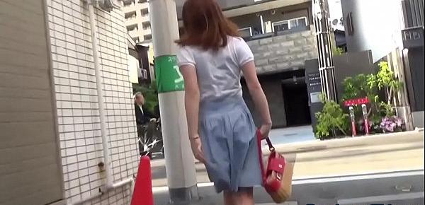  Japanese slut urinating in public street